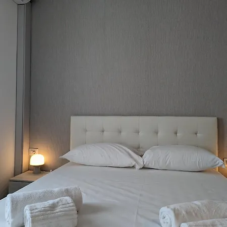 Apartman Catullo Near The Airport